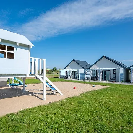 Holiday home Niebianska Przystan Rusinowo Rusinowo (Slawno)